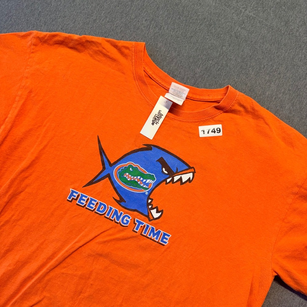 Florida Gators Feeding Time Shirt Mens Large Orange Shark Graphic Tee L